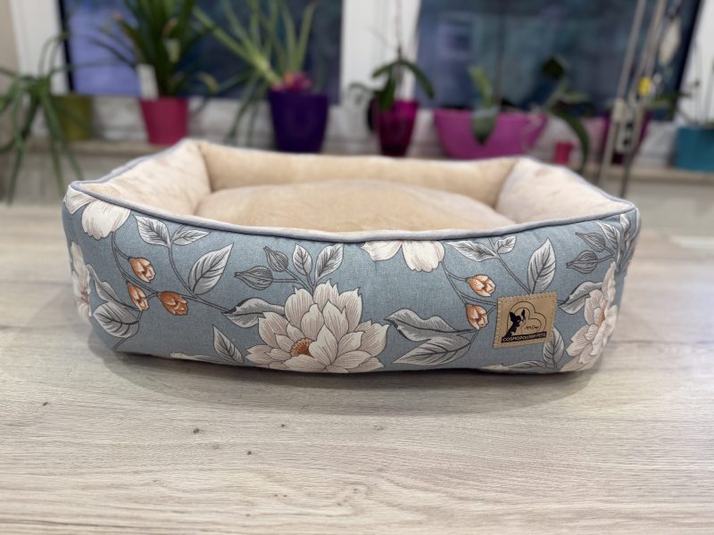 classic modell S méret kutyaágy fekhely cosmopolitanpets virágos kutyaágy